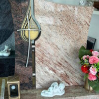 Grabstein mit modernem Kreuz Grabdesign Haberl